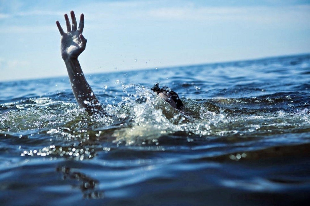Νιγηρία: Επτά κορίτσια 10-12 ετών πνίγηκαν προσπαθώντας να περάσουν με βάρκα έναν ποταμό