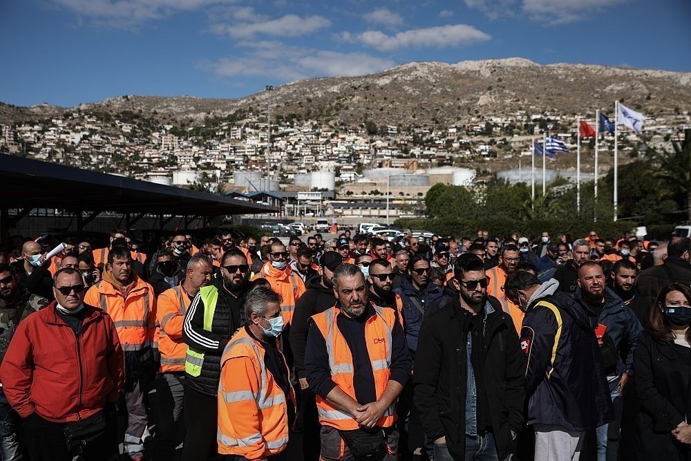 Διήμερη απεργία 25 και 26 Νοεμβρίου στο λιμάνι του Πειραιά, αν η Cosco δεν υπογράψει συλλογική σύμβαση εργασίας