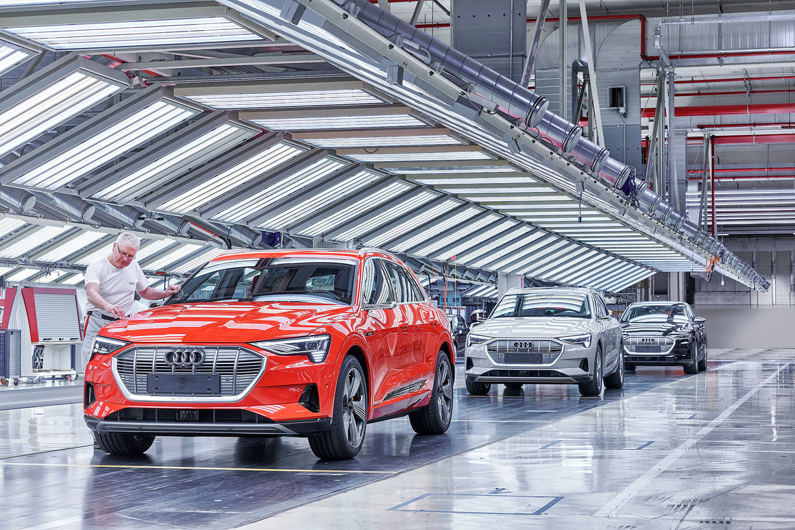 Βρυξέλλες: Lockdown μια εβδομάδας στο εργοστάσιο της Audi λόγω Covid-19