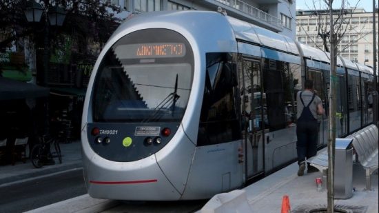 Τραμ: Σε εφαρμογή τα νέα δρομολόγια – Την προσεχή εβδομάδα η εμπορική λειτουργία προς Πειραιά