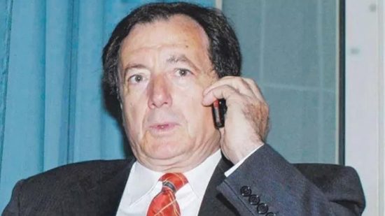 Πλειστηριασμοί:  Πουλήθηκε για 562.000 ευρώ το κτήμα του Αργύρη Σαλιαρέλη στην Αίγινα