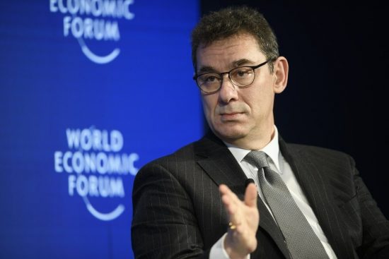 Μπουρλά: Ενδεχομένως να χρειαστεί και 4η δόση νωρίτερα από όσο υπολογίζαμε