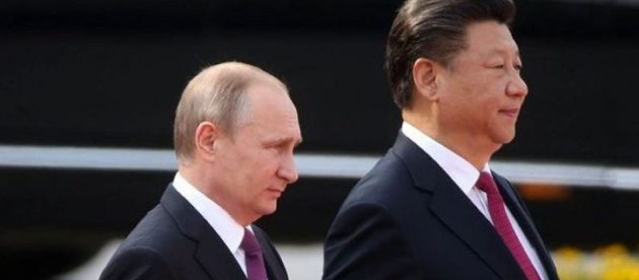 Βλαντίμιρ Πούτιν με τον Κινέζο ομόλογό του Σι Τζινπίνγκ