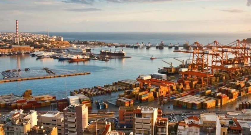 Στις 18 Ιανουαρίου η συνάντηση για την συλλογική σύμβαση των εργαζομένων στο λιμάνι του Πειραιά