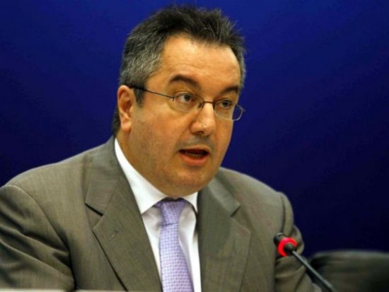 Ιερά Σύνοδος κατά Μόσιαλου: Τον κατηγορεί για φανατισμό, έλλειψη σεβασμού και ρατσιστική συμπεριφορά