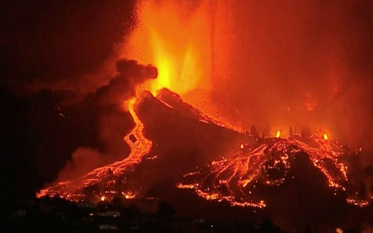 Ισπανία: Τo τέλος της έκρηξης του ηφαιστείου της Λα Πάλμα κήρυξαν οι επιστήμονες
