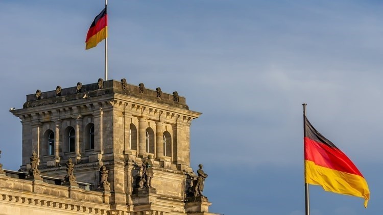 Γερμανία: Στέλεχος του CDU υπεραμύνεται των πωλήσεων όπλων της υπηρεσιακής κυβέρνησης