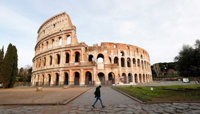 Ιταλία: Ο κορονοιός έφερε μεγάλη μείωση των τουριστών