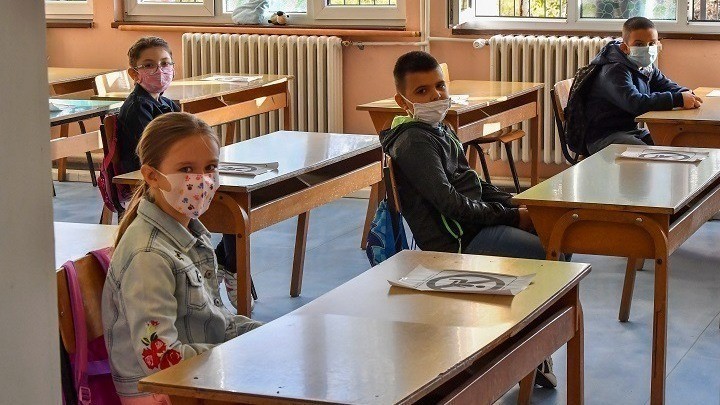 Κορονοϊός: Οδηγίες από τους παιδιάτρους για τον εμβολιασμό παιδιών