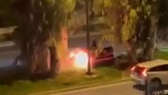 Τροχαίο με Ferrari: Η στιγμή του απεγκλωβισμού της συζύγου του Τζώρτζη Μονογυιού  (video)