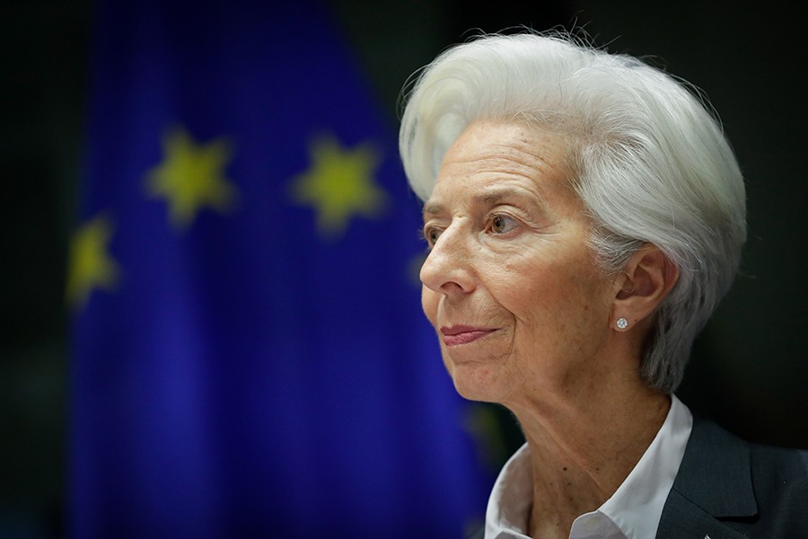 Λαγκάρντ: Θα κάνουμε ό,τι είναι απαραίτητο για να επανέλθει ο πληθωρισμός στον στόχο του 2%