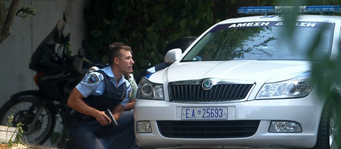 Νέα υπόθεση κακοποίησης: Αστυνομικός ξυλοκοπούσε την 19χρονη σύντροφό του στον Νέο Κόσμο