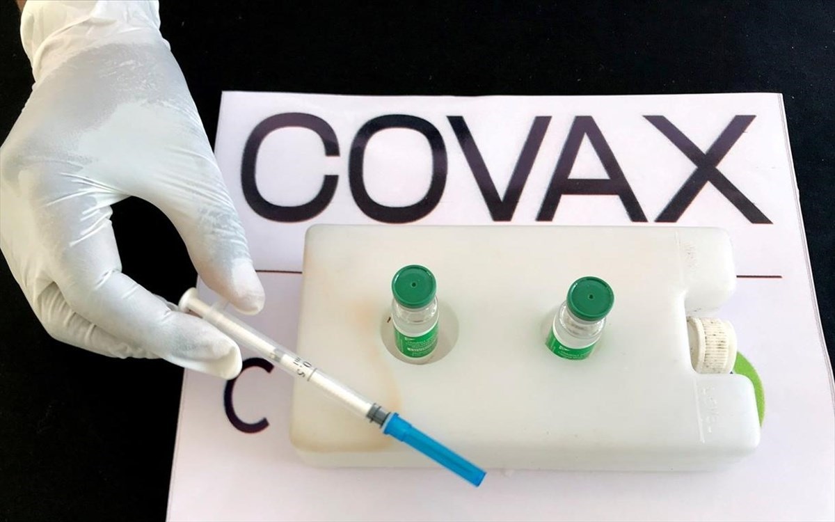 Covax: Φιλοδοξεί να θέσει υπό έλεγχο την πανδημία το 2022, υιοθετώντας νέα στρατηγική