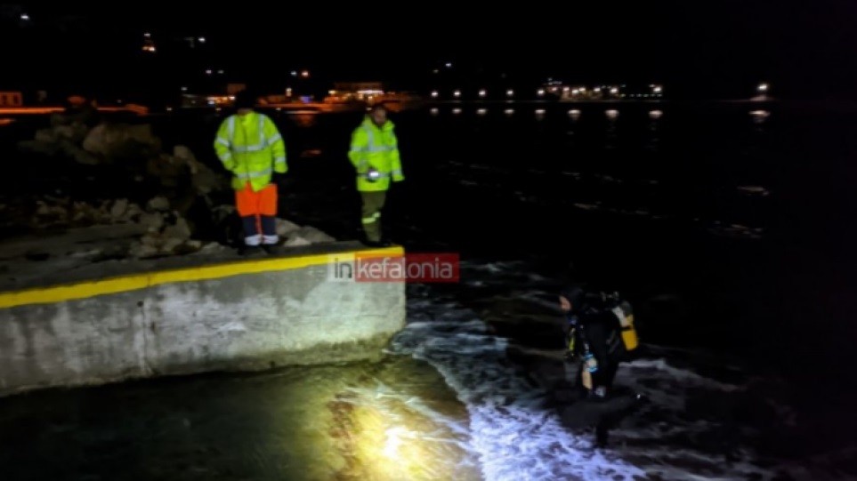 Κεφαλονιά: Νεκρή η οδηγός αυτοκινήτου που έπεσε χθες το βράδυ στο λιμάνι του Πόρου