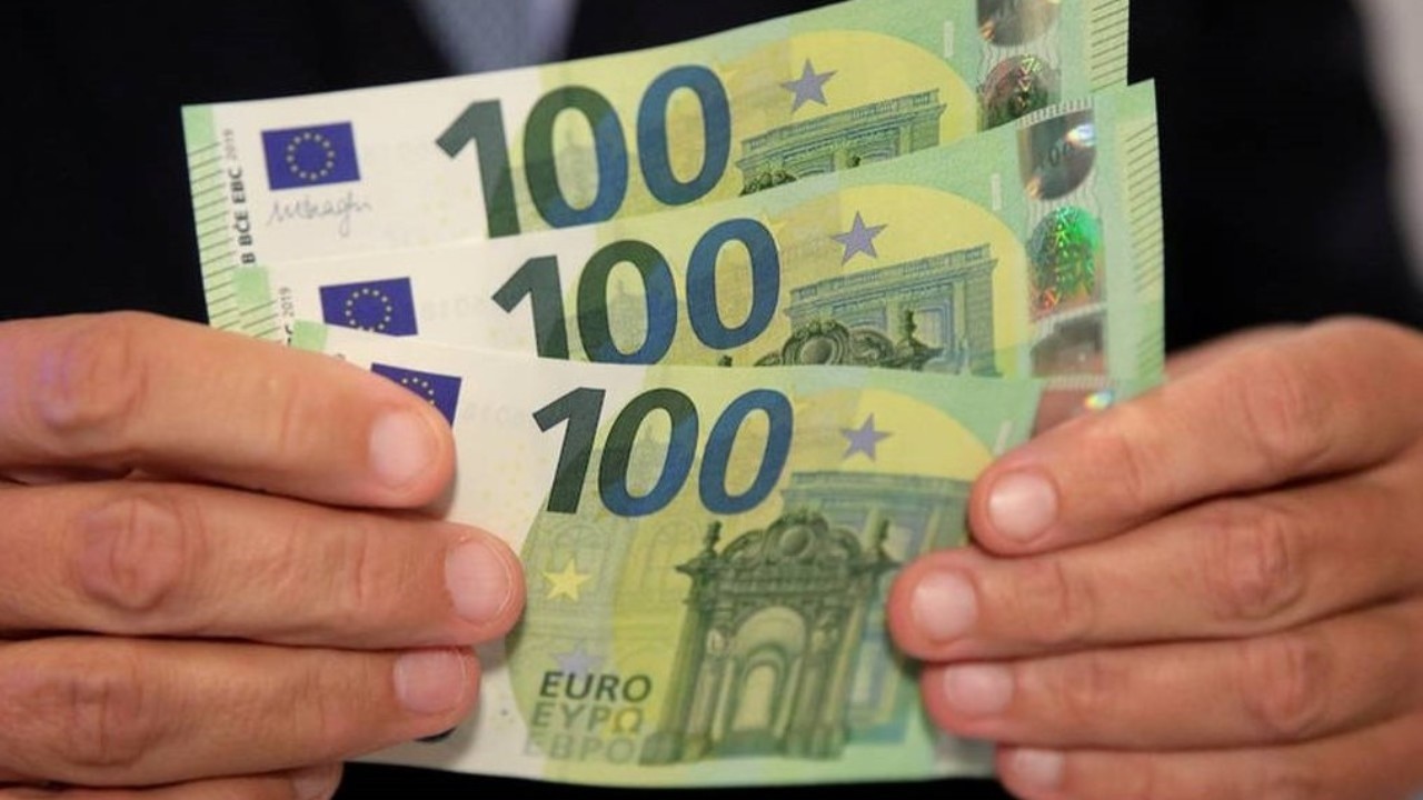 Ευρωζώνη–ΕΚΤ: Σε ιστορικά χαμηλό επίπεδο ο αριθμός των πλαστών χαρτονομισμάτων το 2021