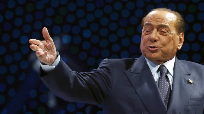 Πολιτικό θρίλερ στην Ιταλία: Υπέρ Μοταρέλα ο Μπερλσουσκόνι, νέα ψηφοφορία το απόγευμα