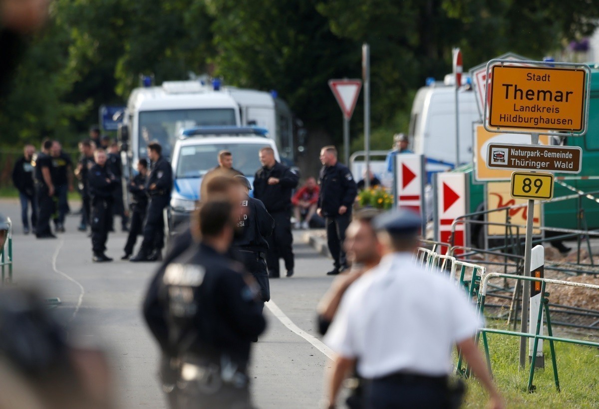 Συναγερμός στην Γερμανία: Ένοπλος νεαρός έχει εισβάλει σε σχολείο του Αμβούργου