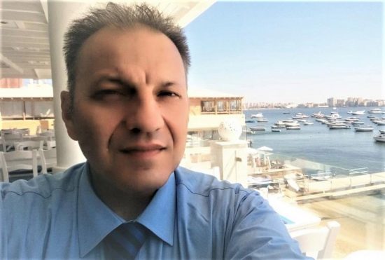 Δολοφονήθηκε ο δημοσιογράφος Νίκος Κάτσικας στο Κάιρο