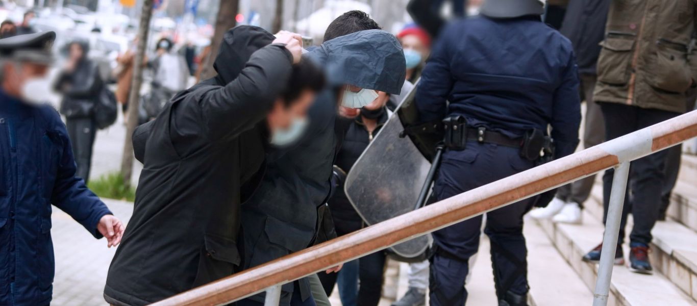 Δολοφονία 19χρονου: Εγκέφαλος ο 23χρονος – «Ψάχναμε Αρειανούς στα στενά του Χαριλάου»