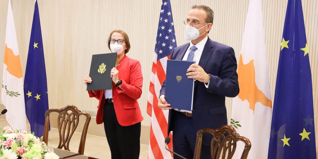 Υπογραφή δεκαετούς συμφωνίας σε επιστήμη και τεχνολογία μεταξύ Κύπρου και ΗΠΑ