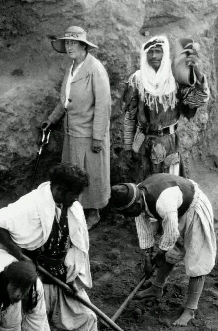 Η Άγκαθα Κρίστι στην ανασκαφή στη Μοσούλη