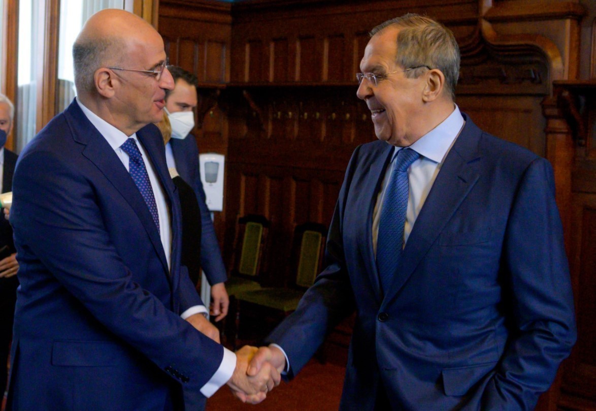Η συνάντηση του Έλληνα υπουργού Εξωτερικών, Νίκου Δένδια με τον Ρώσο ομόλογό του Σεργκέι Λαβρόφ στη Ρωσία