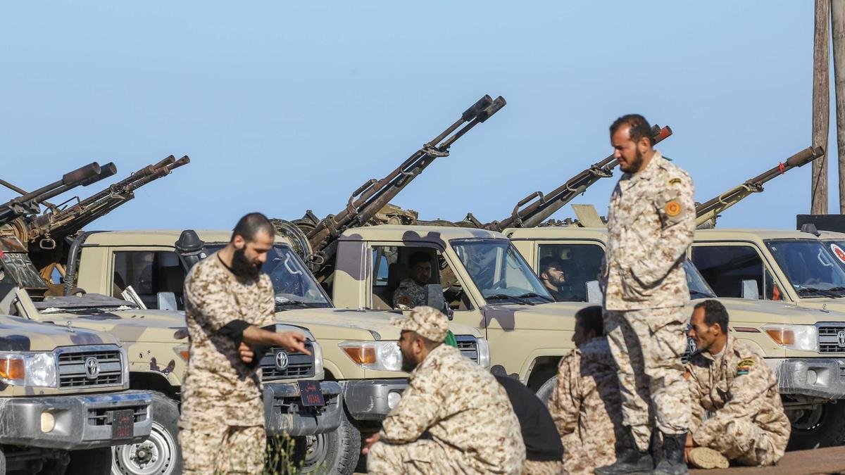 ένοπλοι στη Λιβύη