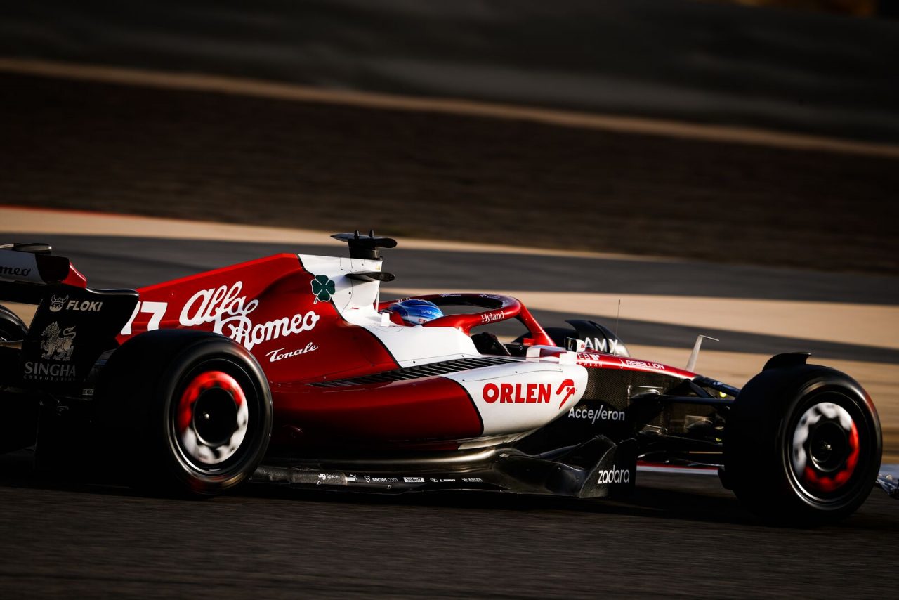 F1: Δείτε την Alfa Romeo στην πίστα! (video)