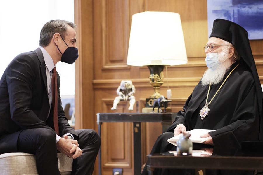 Ο πρωθυπουργός Κυριάκος Μητσοτάκης και ο Αρχιεπίσκοπος Αθηνών και πάσης Ελλάδος Ιερώνυμος