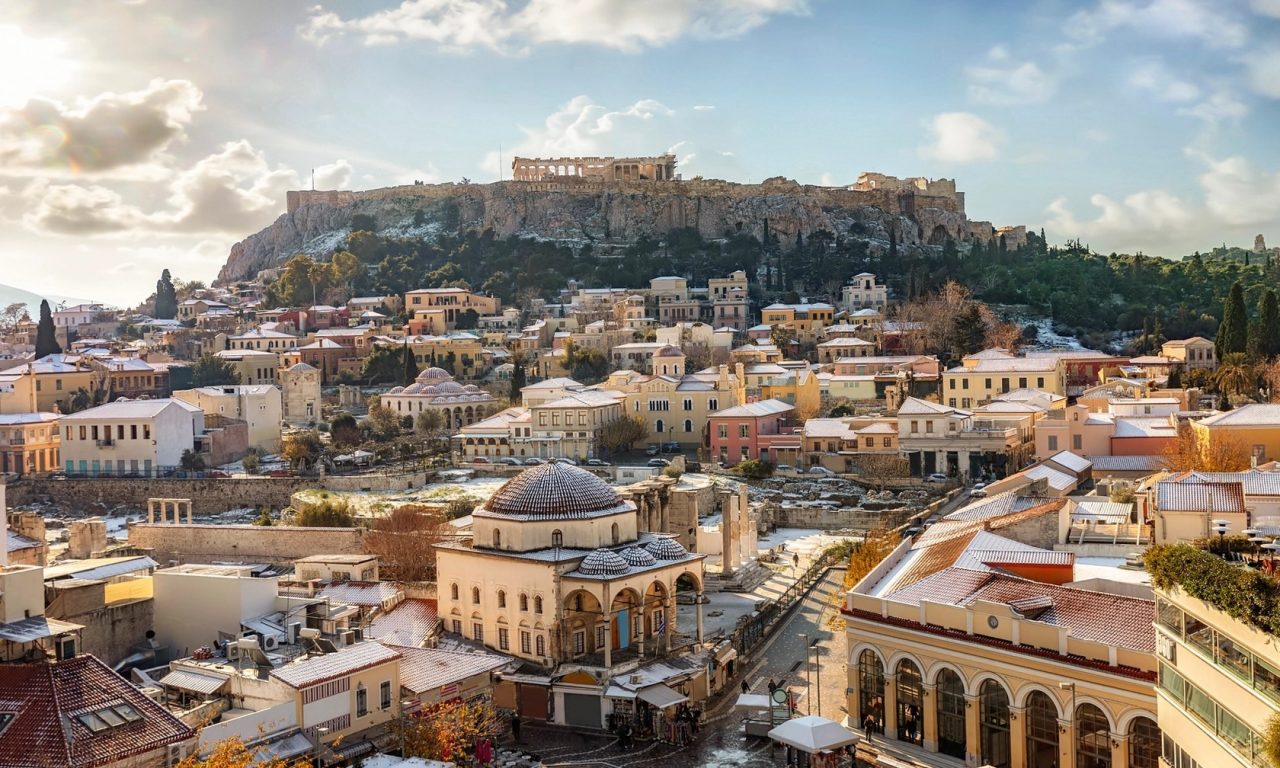 Εικόνα της Αθήνας, στο βάθος η Ακρόπολη