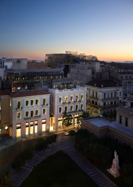 Το Ξενοδοχείο Milos στην Κολοκοτρώνη