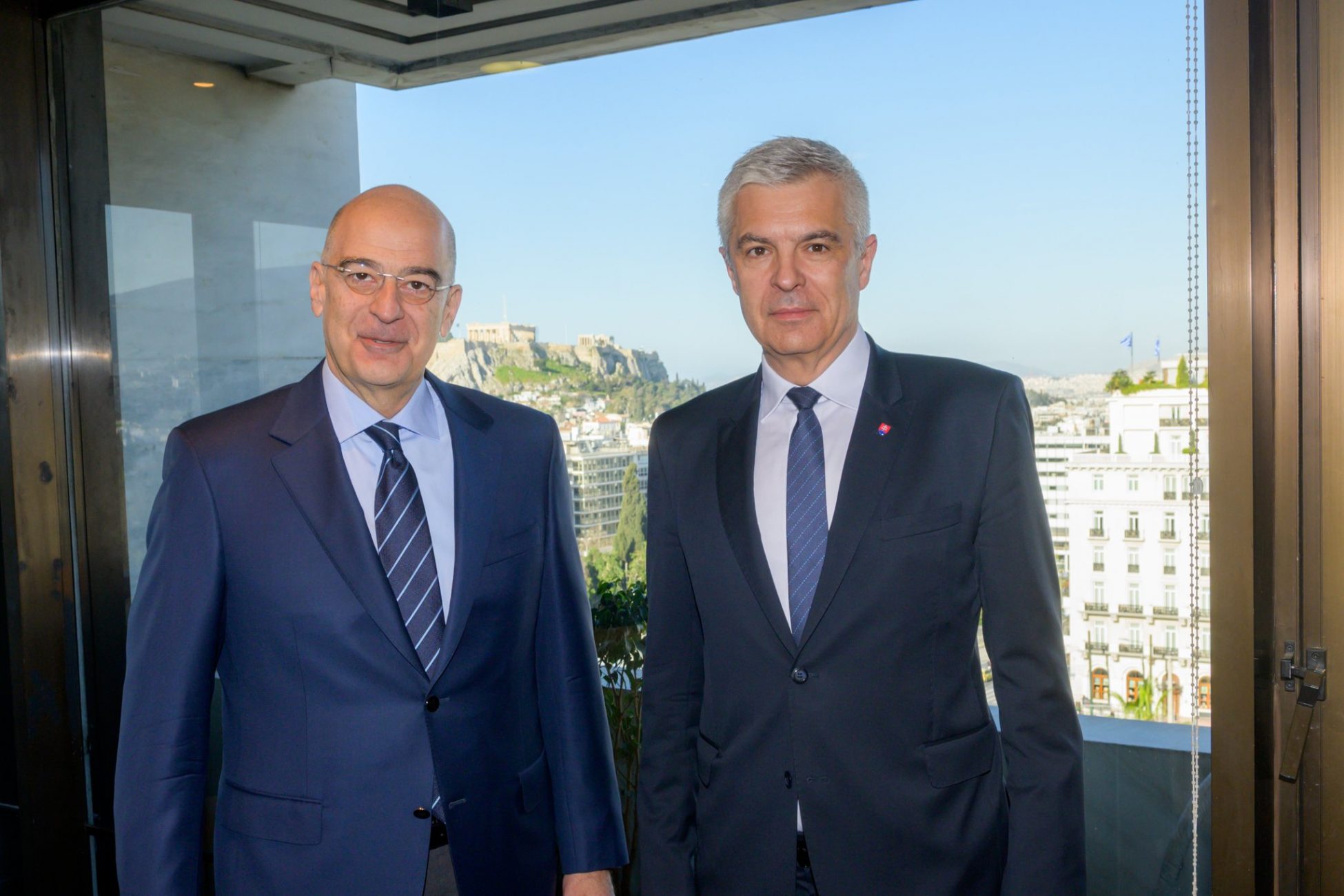 Δένδιας: Συνάντηση με τον Σλοβάκο ομόλογό του Ιβάν Κορτσόκ