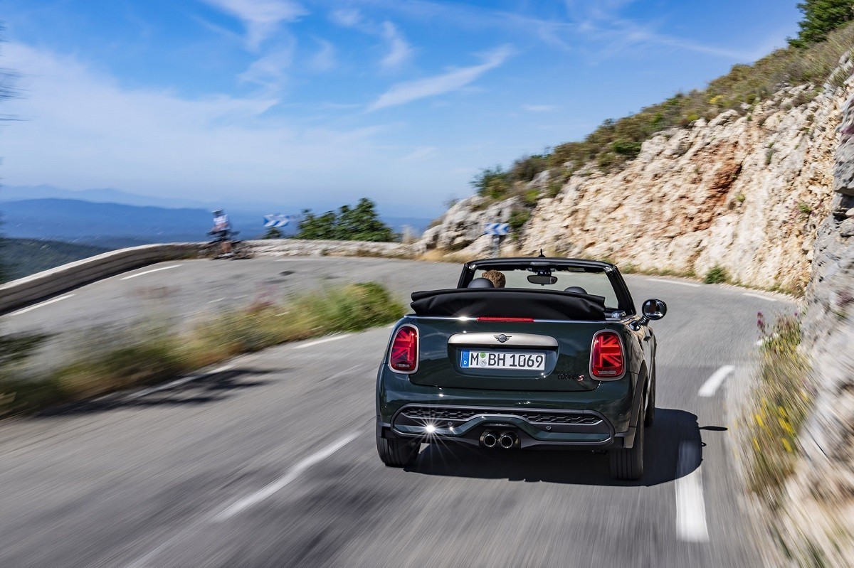 Το νέο Mini Cooper S Cabrio