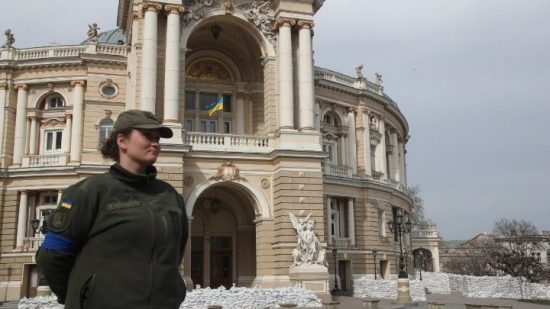 Ουκρανία: Πύραυλοι έπληξαν την Οδησσό