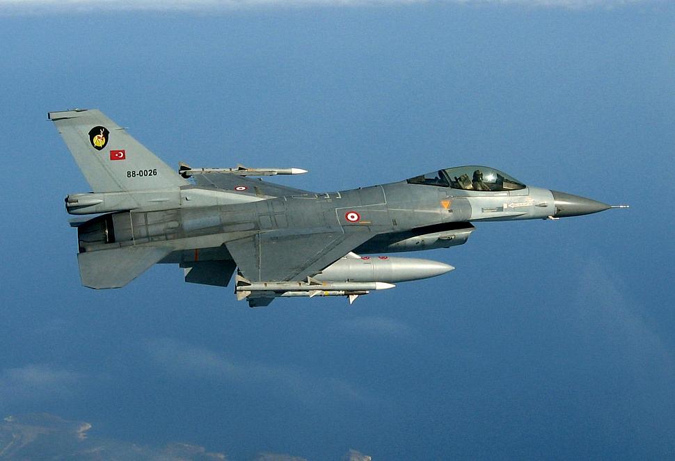 Τουρκικό αεροσκάφος F-16