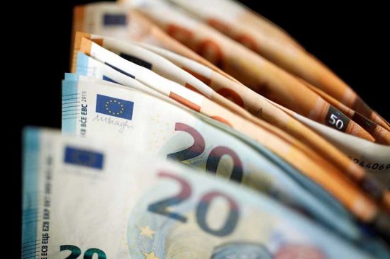 Οι πληρωμές από το υπουργείο Εργασίας, τον e-ΕΦΚΑ και τον ΟΑΕΔ, έως τις 15 Απριλίου