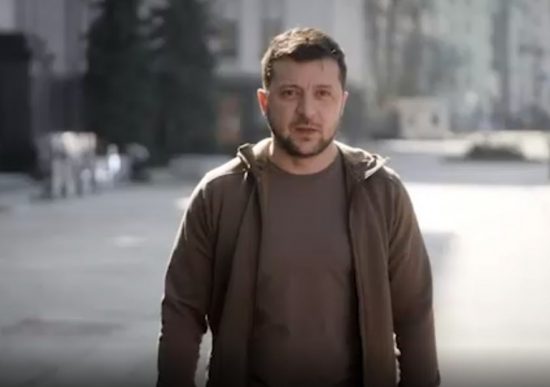 Ζελένσκι: Ταξιδεύει για Ουάσινγκτον – Συνάντηση με τον Μπάιντεν στον Λευκό Οίκο