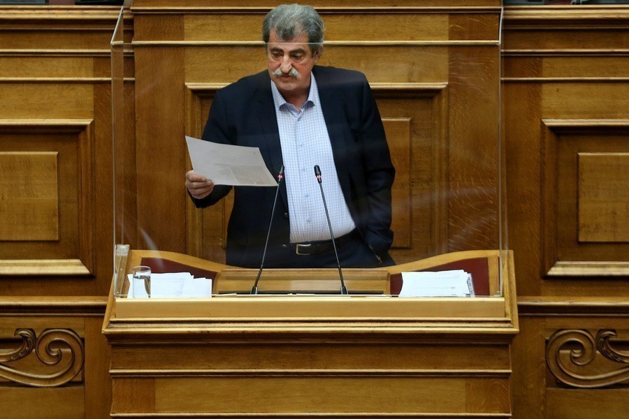 Ο βουλευτής του ΣΥΡΙΖΑ Παύλος Πολάκης μιλάει στην Ολομέλεια της Βουλής, στη συζήτηση της άρσης της ασυλίας του, Αθήνα, Τετάρτη 13 Απριλίου 2022. ΑΠΕ-ΜΠΕ/ΑΠΕ-ΜΠΕ/ΟΡΕΣΤΗΣ ΠΑΝΑΓΙΩΤΟΥ