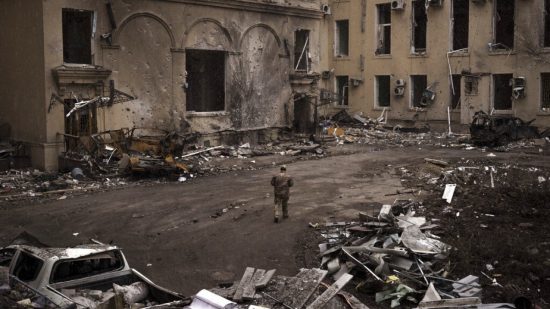 Ουκρανία: Νέα ρωσική επίθεση κατά συγκροτήματος διαμερισμάτων στο Χάρκοβο