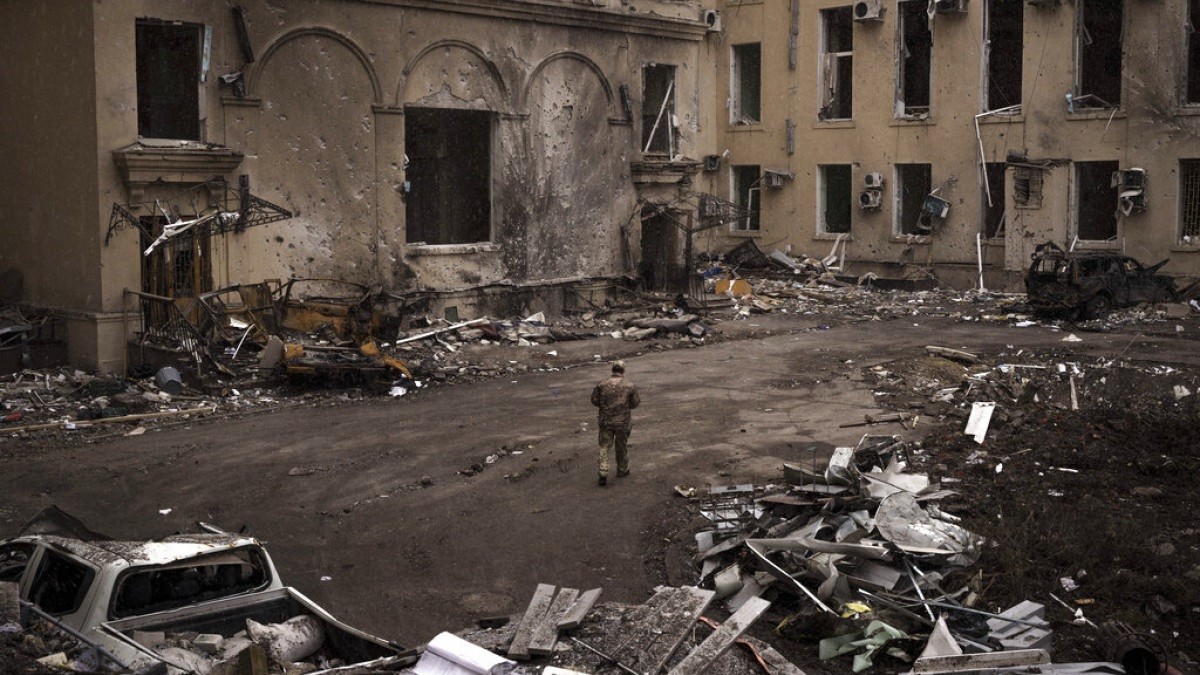 Βομβαρδισμένο τοπίο στο Χάρκοβο (φωτογραφία αρχείου)
