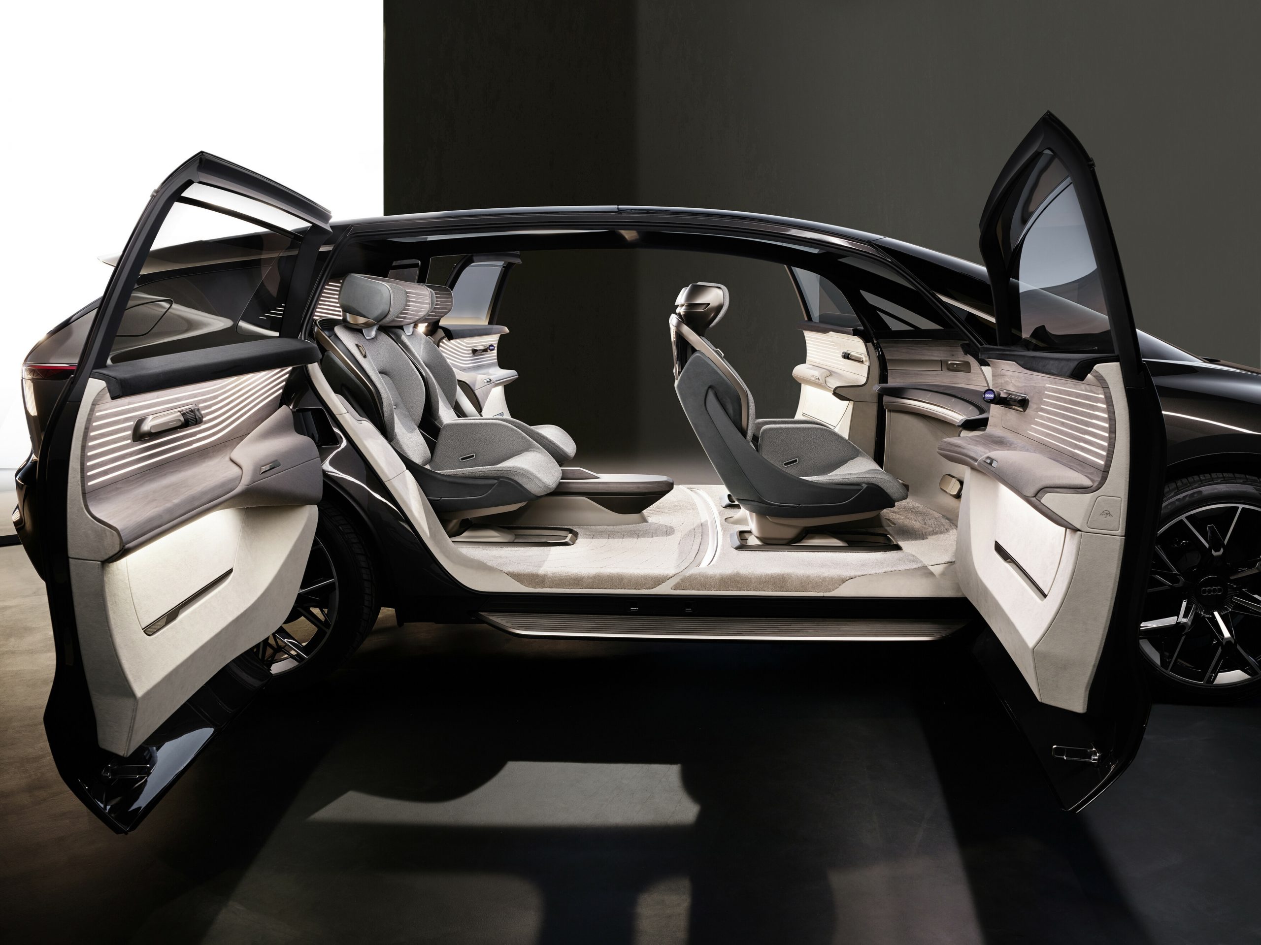 Το εσωτερικό του Audi urbansphere