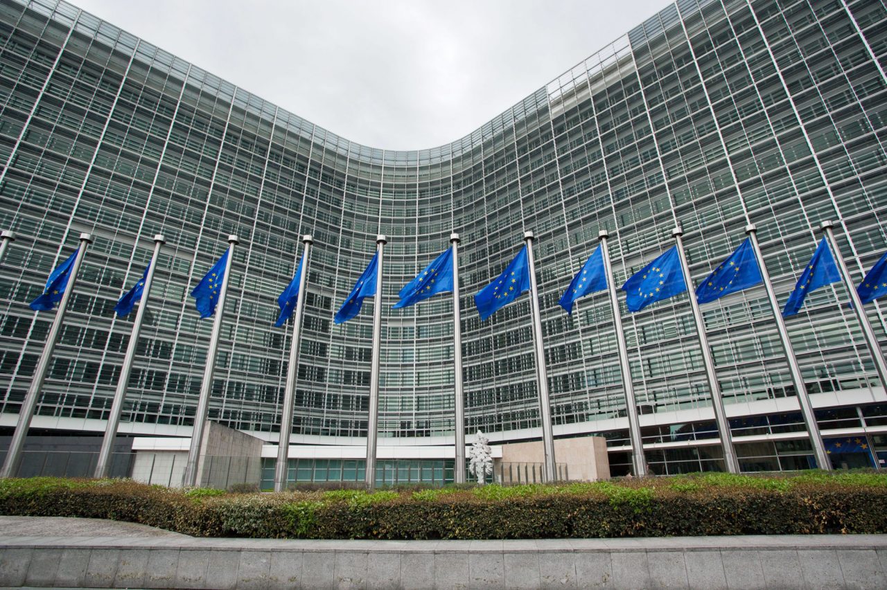 Η Ευρωπαϊκή Επιτροπή πρότεινε την άρση όλων των τελωνειακών δασμών της Ευρωπαϊκής Ένωσης για τα ουκρανικά προϊόντα που εισάγονται στην ΕΕ