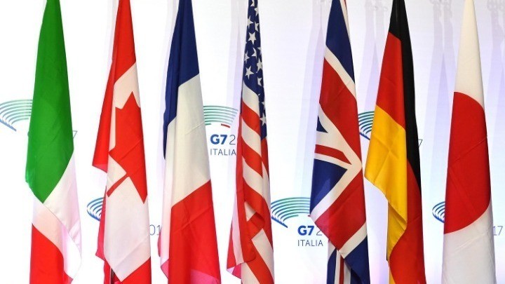 G7