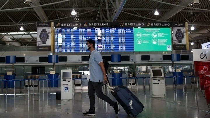 Αεροδρόμιο - Covid-19: Μη υποχρεωτική η χρήση μάσκας σε αεροδρόμια και αεροπλάνα από τις 16 Μαΐου