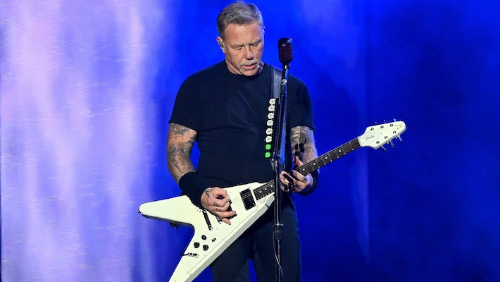 Ο Τζέιμς Χέτφιλντ των Metallica