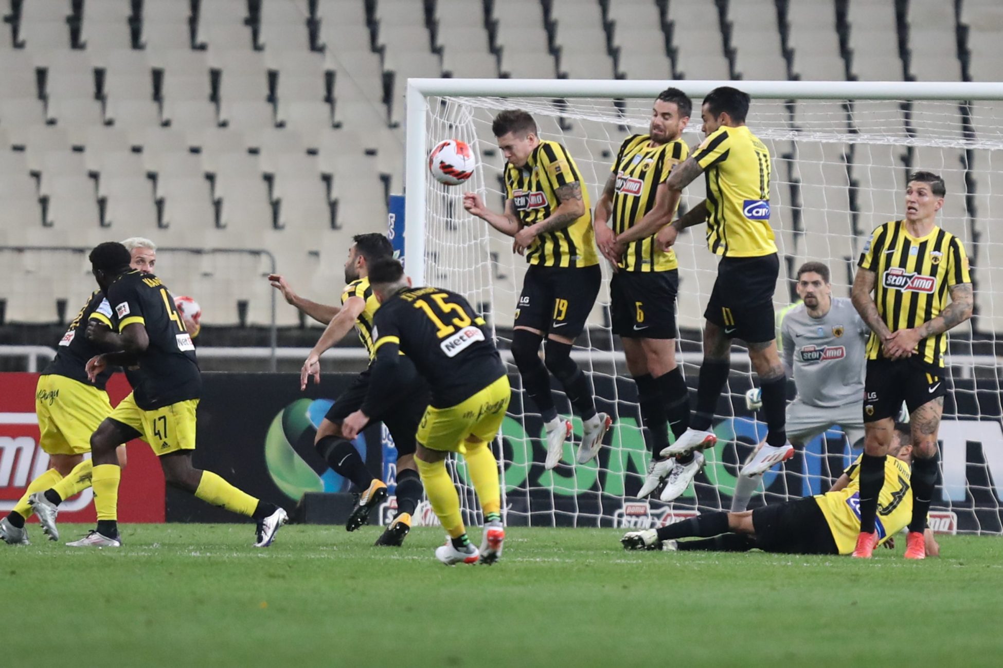 Τελικός για το ευρωπαϊκό εισιτήριο στα play off της Super League