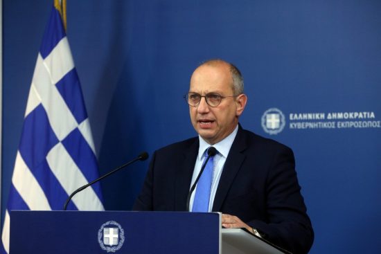 Οικονόμου: O πρωθυπουργός μίλησε με τον Μπάιντεν για όλα όσα αφορούν στις σχέσεις μας με την Τουρκία