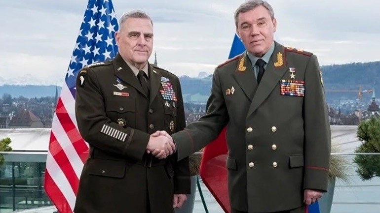 Οι αρχηγοί του Γενικού Επιτελείου των Ενόπλων Δυνάμεων Ρωσίας και ΗΠΑ