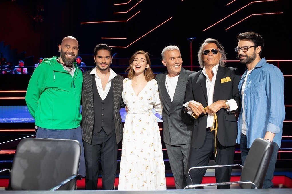 Μιχάλης Κουινέλης, Χρήστος Μάστορας, Μαρίζα Ρίζου, Στέλιος Ρόκκος, Ηλίας Ψινάκης και Αντρέας Γεωργίου στο X Factor