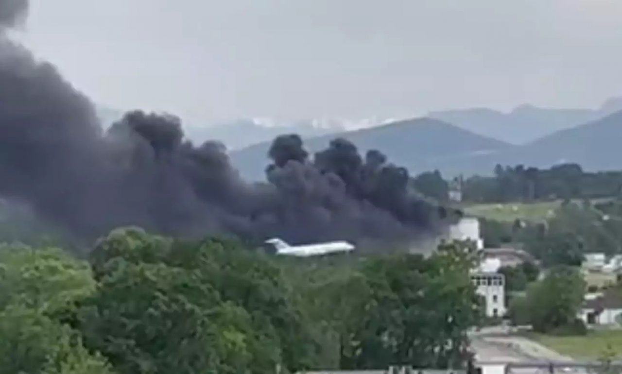 Μεγάλη φωτιά στο αεροδρόμιο της Γενεύης